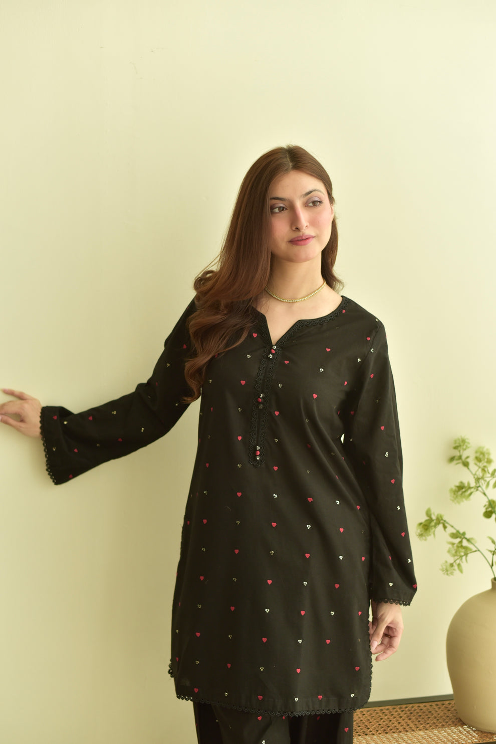 Heer 3pc Embroidered Dress(Farshi Shalwar)
