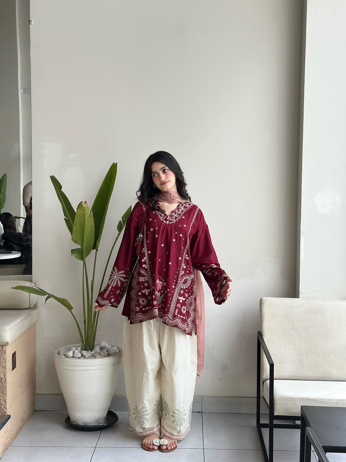 Afreen 3pc Embroidered Dress (Farshi Shalwar)